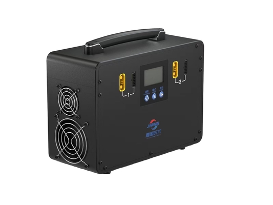 購入 4チャネル 12-14S スマートドローンバッテリー充電器 3000W AC 220V 50-60Hz オンライン製造