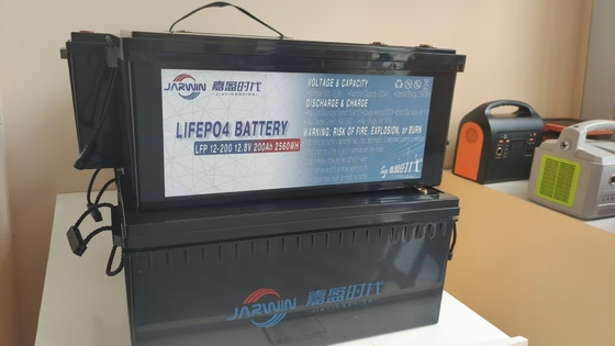 購入 12.8V 200Ah 鉛酸交換 リチウムゴルフカートバッテリー Herewin Ip65 オンライン製造